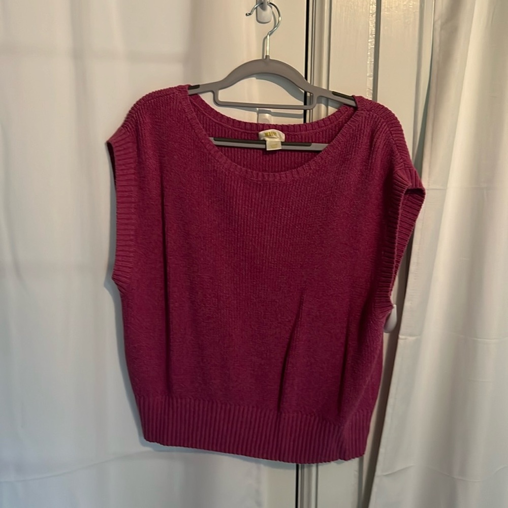 Women's Knit Top in Deep Pink